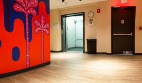 Отель Jazz on Columbus Circle Hostel  Нью Йорк